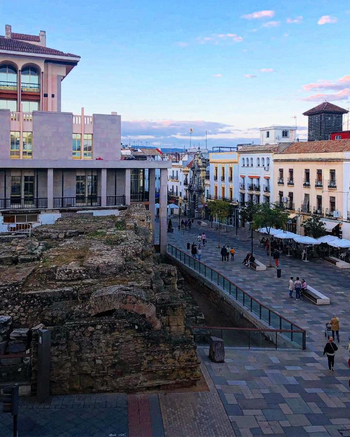 Apartamento Templo Romano Cordoba Ngoại thất bức ảnh