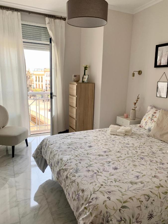 Apartamento Templo Romano Cordoba Ngoại thất bức ảnh