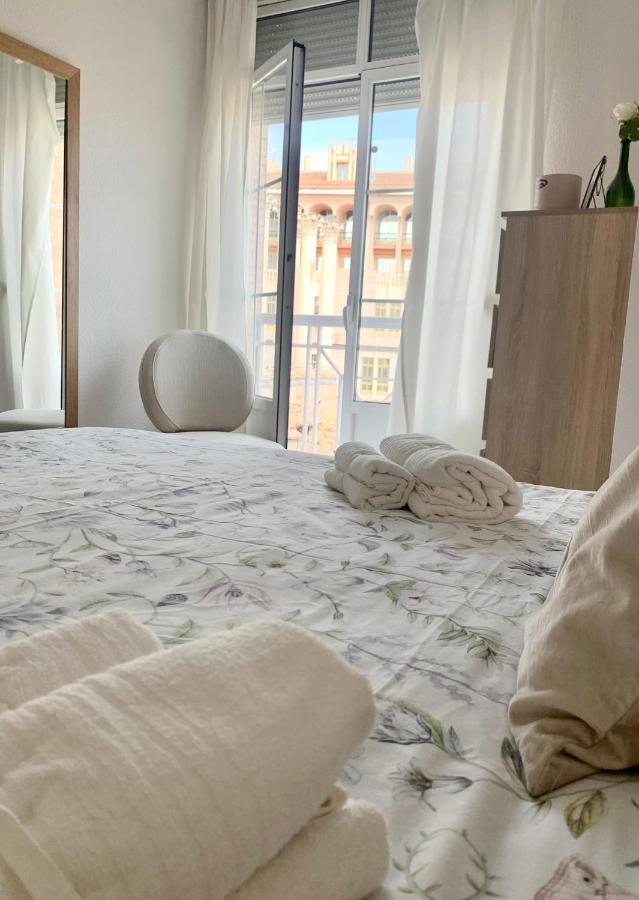 Apartamento Templo Romano Cordoba Ngoại thất bức ảnh